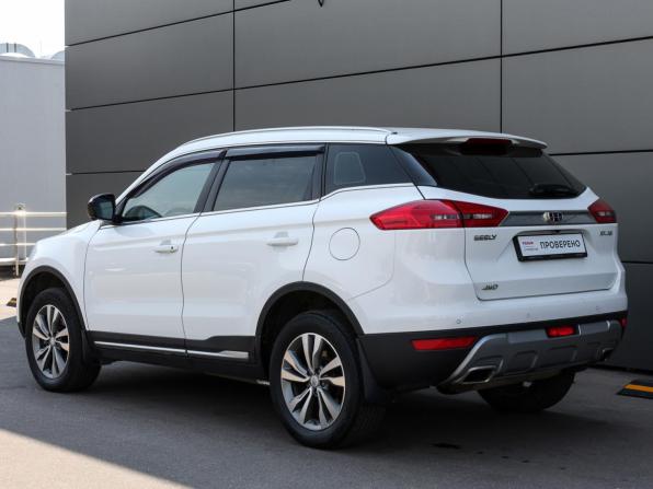 Geely Atlas I с пробегом 2021 года, цена 1 749 000 рублей, 106000 км, внедорожник, Автокод Объявления
