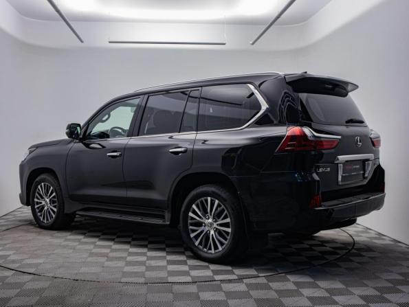 Lexus LX III Рестайлинг 2 с пробегом 2017 года, цена 7 298 000 рублей, 131001 км, внедорожник, Автокод Объявления