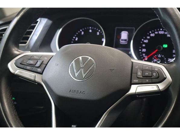 Volkswagen Tiguan II Рестайлинг с пробегом 2021 года, цена 2 949 000 рублей, 139000 км, внедорожник, Автокод Объявления
