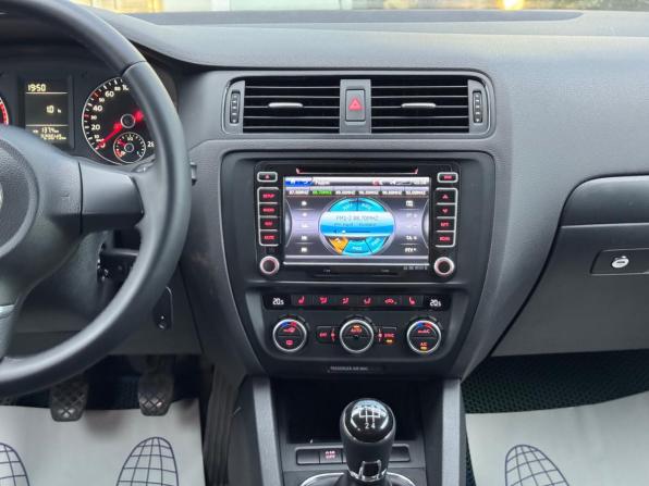 Volkswagen Jetta VI с пробегом 2014 года, цена 917 000 рублей, 229649 км, седан, Автокод Объявления