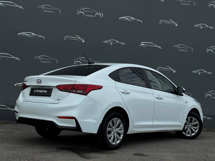 Hyundai Solaris II Санкт-Петербург  - изображение 2