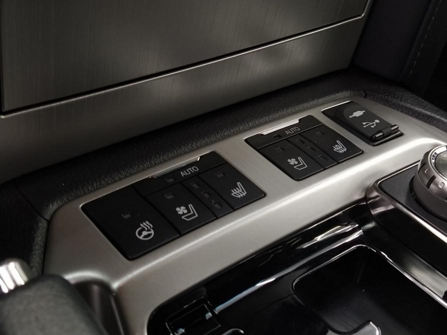 Toyota Land Cruiser 200 Series Рестайлинг 2 Екатеринбург  - изображение 18