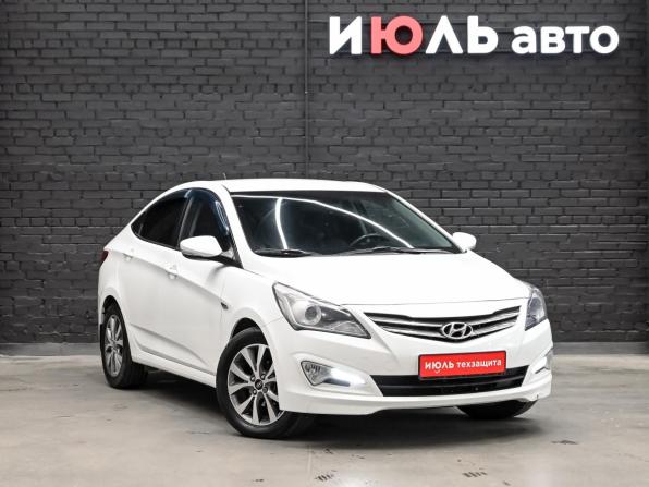 Hyundai Solaris I Рестайлинг с пробегом 2015 года, цена 1 000 000 рублей, 191370 км, седан, Автокод Объявления