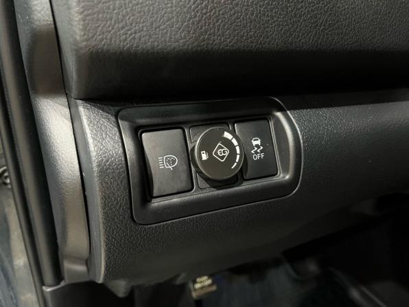 Toyota Camry VII (XV50) Рестайлинг с пробегом 2015 года, цена 1 770 000 рублей, 206510 км, седан, Автокод Объявления