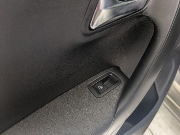 Volkswagen Polo V Рестайлинг с пробегом 2015 года, цена 778 000 рублей, 204949 км, седан, Автокод Объявления