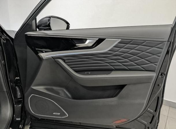 Hongqi HS5 I с пробегом 2024 года, цена 2 350 000 рублей, 65428 км, внедорожник, Автокод Объявления