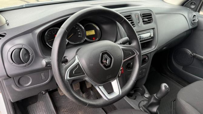 Renault Logan II Рестайлинг с пробегом 2019 года, цена 569 000 рублей, 91000 км, седан, Автокод Объявления