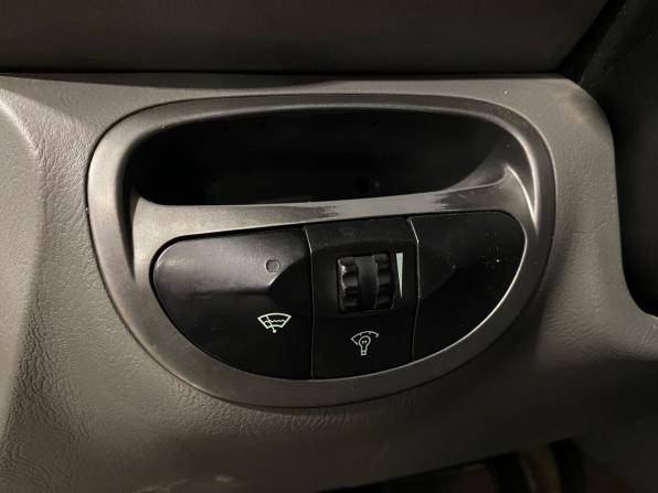 Hyundai Santa Fe Classic с пробегом 2011 года, цена 830 000 рублей, 299853 км, внедорожник, Автокод Объявления