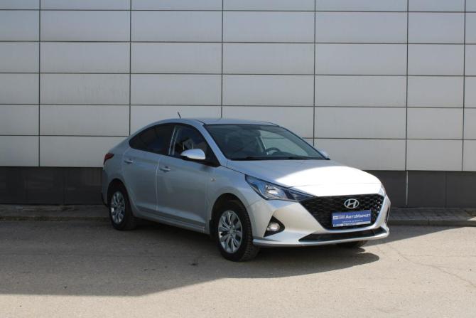 Hyundai Solaris II Рестайлинг с пробегом 2021 года, цена 1 585 000 рублей, 75162 км, седан, Автокод Объявления