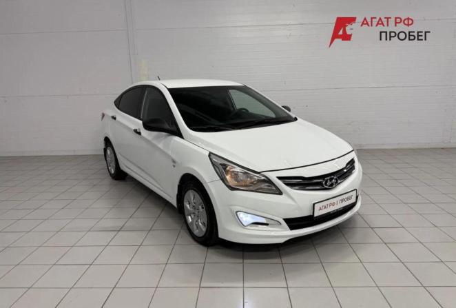 Hyundai Solaris I Рестайлинг с пробегом 2015 года, цена 1 050 000 рублей, 121120 км, седан, Автокод Объявления