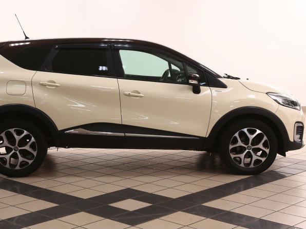 Renault Kaptur I с пробегом 2018 года, цена 1 415 000 рублей, 57000 км, внедорожник, Автокод Объявления