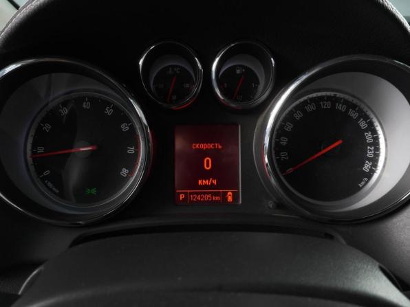 Opel Astra J Рестайлинг с пробегом 2014 года, цена 979 000 рублей, 124205 км, хэтчбек, Автокод Объявления