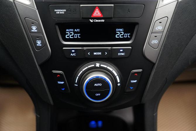 Hyundai Santa Fe III Рестайлинг с пробегом 2015 года, цена 2 538 000 рублей, 155000 км, внедорожник, Автокод Объявления