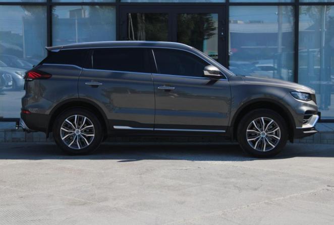 Geely Atlas Pro с пробегом 2023 года, цена 1 980 000 рублей, 30409 км, внедорожник, Автокод Объявления