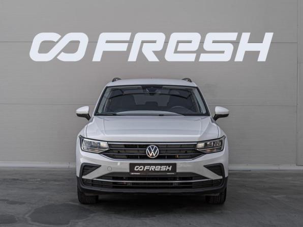 Volkswagen Tiguan II Рестайлинг с пробегом 2021 года, цена 2 650 000 рублей, 88519 км, внедорожник, Автокод Объявления