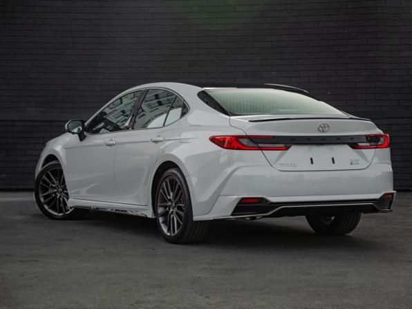 Toyota Camry IX (XV80) China Market с пробегом 2025 года, цена 4 700 000 рублей, 50 км, седан, Автокод Объявления
