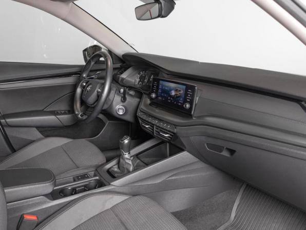 Skoda Octavia IV (A8) с пробегом 2021 года, цена 2 550 000 рублей, 62434 км, лифтбек, Автокод Объявления