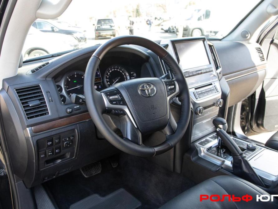 Toyota Land Cruiser 200 Series Рестайлинг 2 Москва  - изображение 19