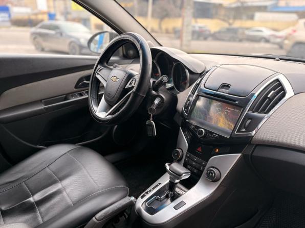 Chevrolet Cruze I Рестайлинг с пробегом 2014 года, цена 719 000 рублей, 189105 км, седан, Автокод Объявления