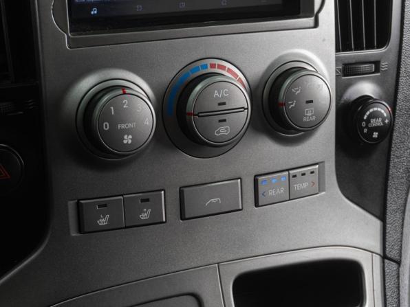 Hyundai Grand Starex I с пробегом 2011 года, цена 1 840 000 рублей, 276645 км, минивэн, Автокод Объявления