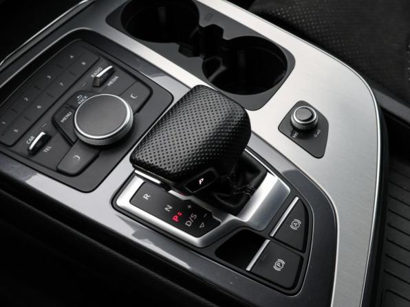 Audi Q7 II (4M) с пробегом 2018 года, цена 3 949 000 рублей, 106614 км, внедорожник, Автокод Объявления