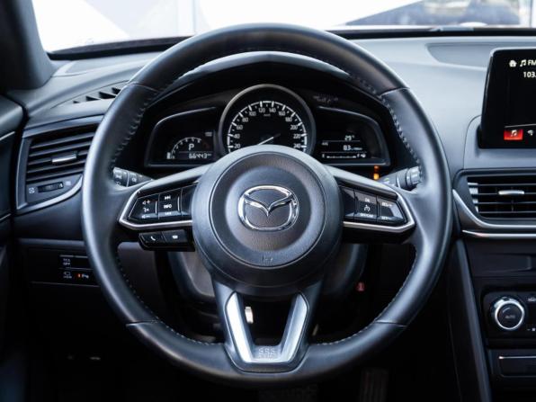 Mazda CX-4 I Рестайлинг с пробегом 2023 года, цена 2 537 000 рублей, 66443 км, внедорожник, Автокод Объявления