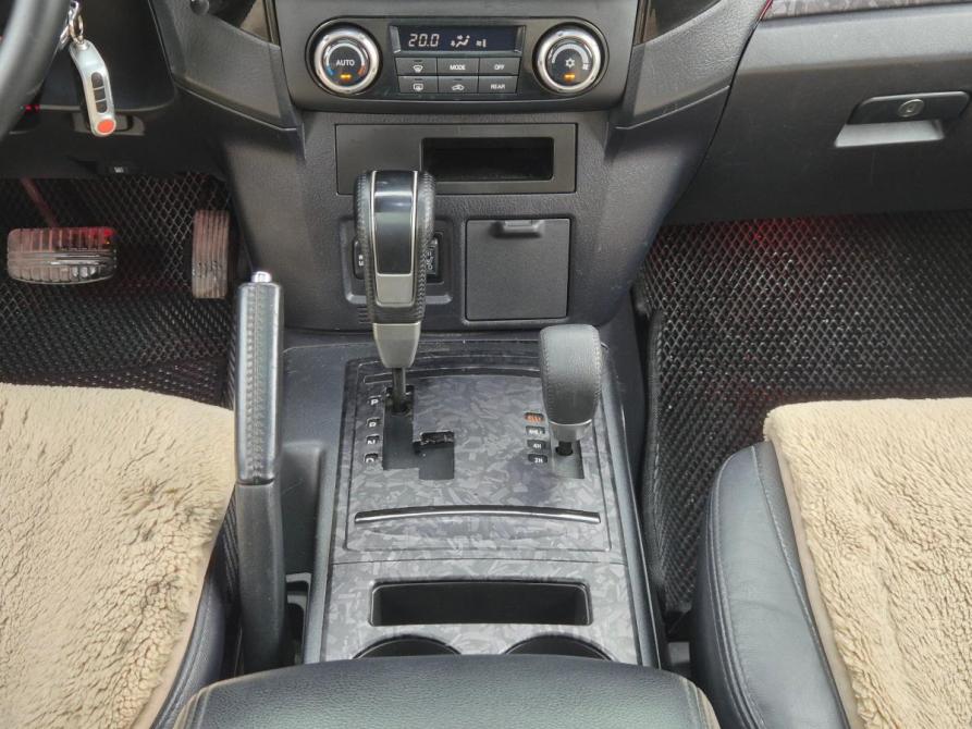Mitsubishi Pajero IV Екатеринбург  - изображение 11