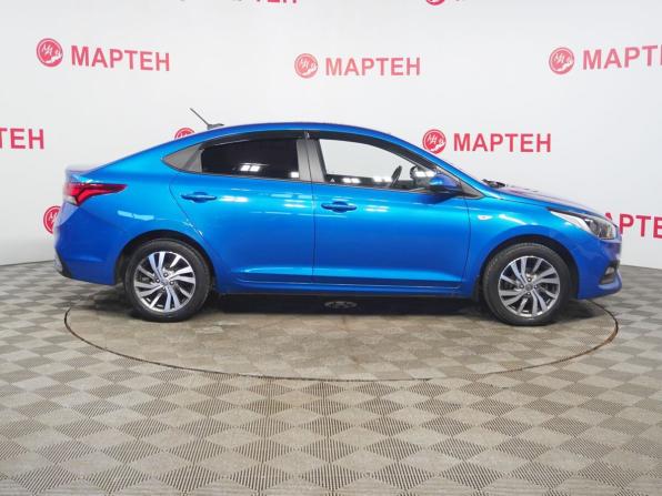 Hyundai Solaris II с пробегом 2019 года, цена 1 553 000 рублей, 61386 км, седан, Автокод Объявления