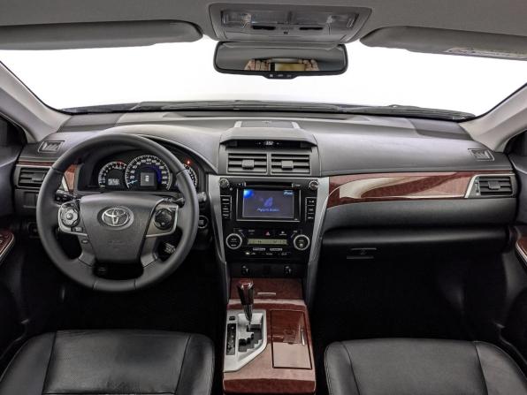 Toyota Camry VII (XV50) с пробегом 2014 года, цена 1 785 000 рублей, 269004 км, седан, Автокод Объявления