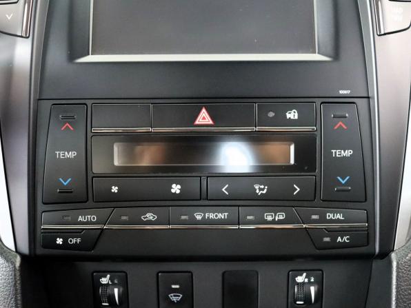 Toyota Camry VII (XV50) Рестайлинг с пробегом 2015 года, цена 1 790 000 рублей, 167208 км, седан, Автокод Объявления