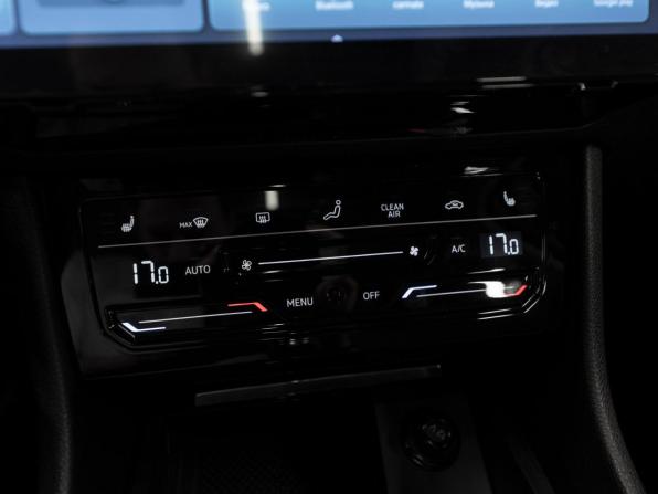 Skoda Superb III Рестайлинг с пробегом 2025 года, цена 3 275 000 рублей, 50 км, лифтбек, Автокод Объявления