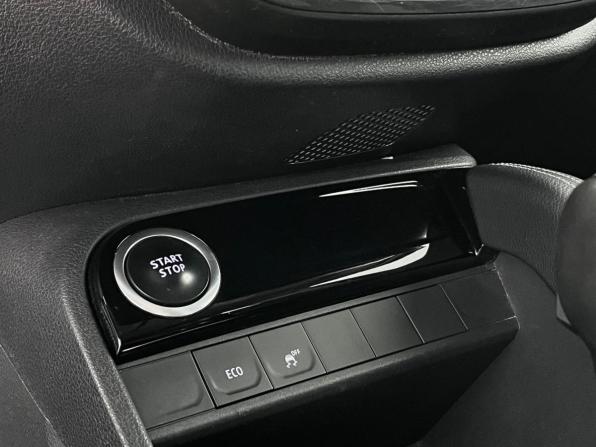 Renault Kaptur I Рестайлинг с пробегом 2020 года, цена 1 604 000 рублей, 60829 км, внедорожник, Автокод Объявления