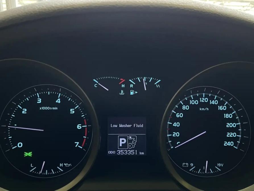 Toyota Land Cruiser 200 Series Новосибирск  - изображение 9