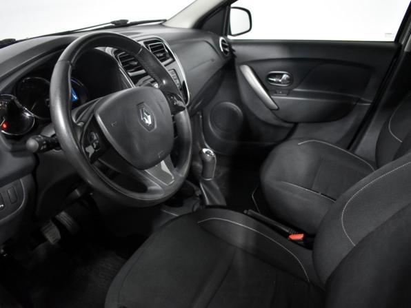 Renault Sandero II с пробегом 2016 года, цена 970 000 рублей, 146092 км, хэтчбек, Автокод Объявления