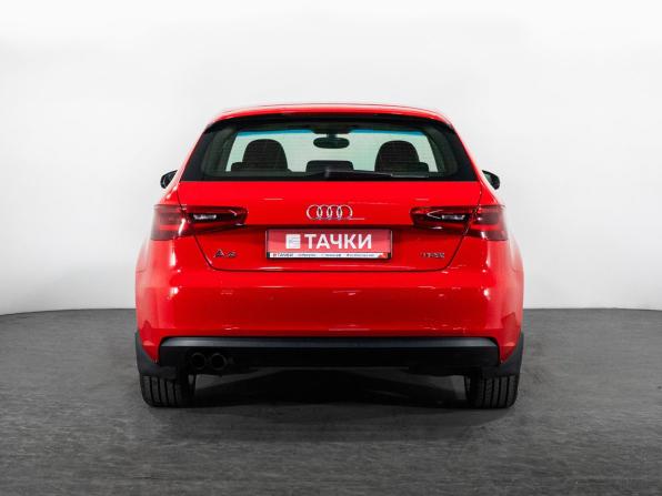 Audi A3 III (8V) с пробегом 2012 года, цена 949 500 рублей, 156161 км, хэтчбек, Автокод Объявления