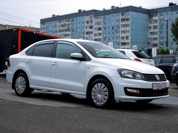 Volkswagen Polo V Рестайлинг с пробегом 2018 года, цена 1 139 000 рублей, 65000 км, седан, Автокод Объявления