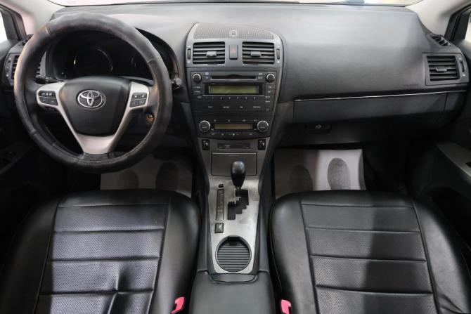 Toyota Avensis III с пробегом 2009 года, цена 949 000 рублей, 310000 км, седан, Автокод Объявления