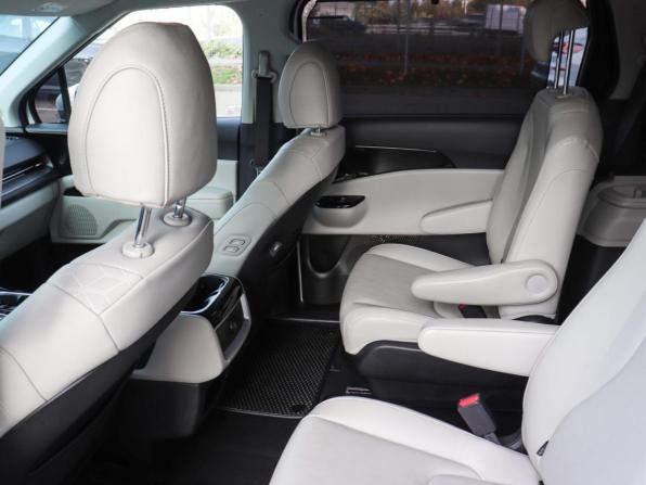 Kia Carnival IV с пробегом 2020 года, цена 3 870 000 рублей, 80407 км, минивэн, Автокод Объявления