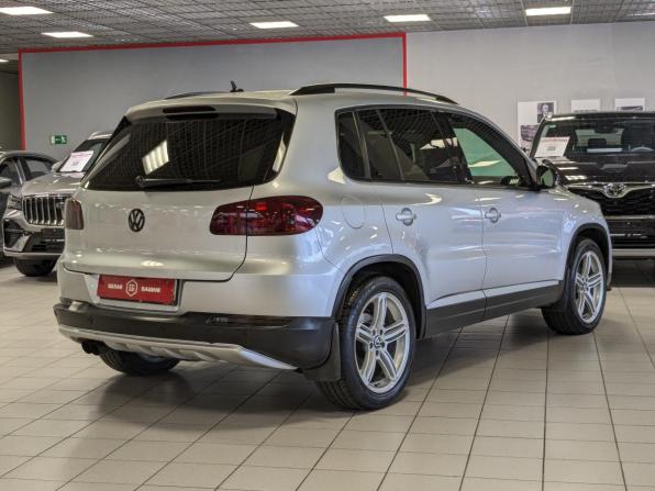 Volkswagen Tiguan I Рестайлинг с пробегом 2014 года, цена 1 499 900 рублей, 160000 км, внедорожник, Автокод Объявления
