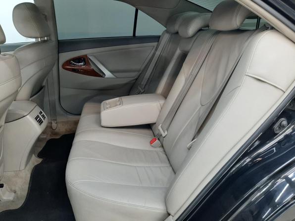 Toyota Camry VI (XV40) Рестайлинг с пробегом 2011 года, цена 1 220 000 рублей, 240319 км, седан, Автокод Объявления