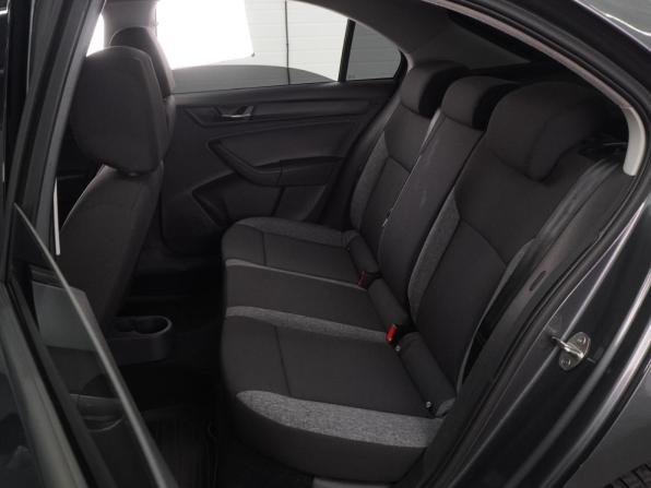 Skoda Rapid II с пробегом 2021 года, цена 1 590 000 рублей, 77704 км, лифтбек, Автокод Объявления