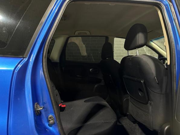 Nissan Note I с пробегом 2007 года, цена 650 000 рублей, 296968 км, хэтчбек, Автокод Объявления