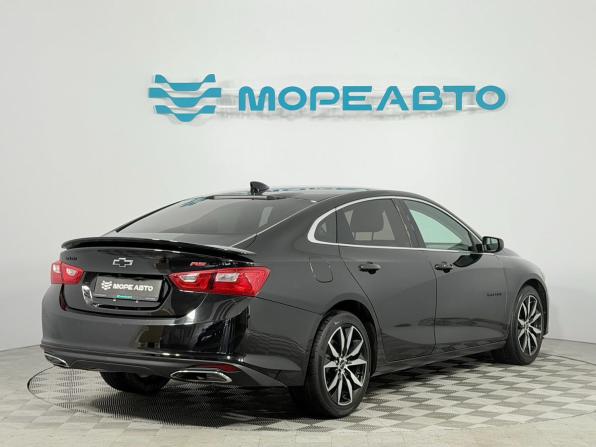 Chevrolet Malibu IX Рестайлинг с пробегом 2021 года, цена 1 559 000 рублей, 106000 км, седан, Автокод Объявления