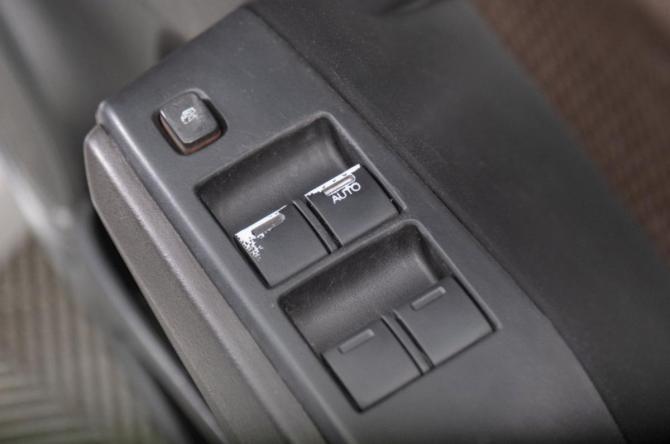 Honda Fit Shuttle I с пробегом 2012 года, цена 1 029 000 рублей, 280000 км, универсал, Автокод Объявления