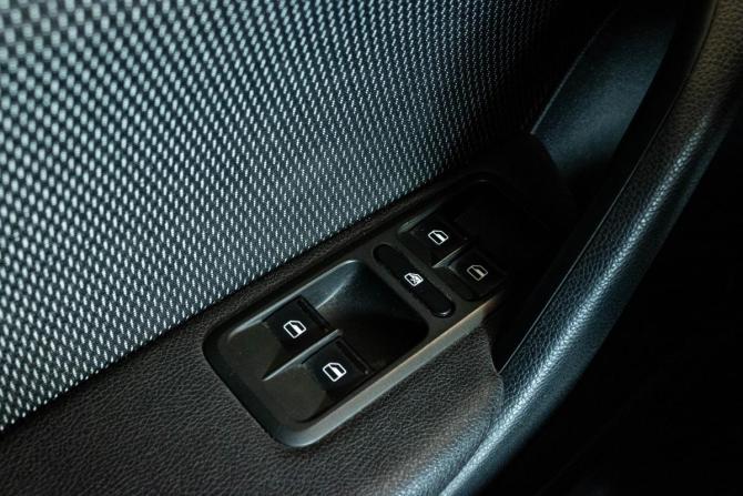 Skoda Yeti I с пробегом 2013 года, цена 889 000 рублей, 208358 км, внедорожник, Автокод Объявления