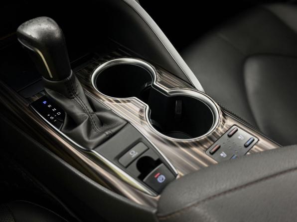 Toyota Camry VIII (XV70) с пробегом 2021 года, цена 3 489 000 рублей, 121479 км, седан, Автокод Объявления