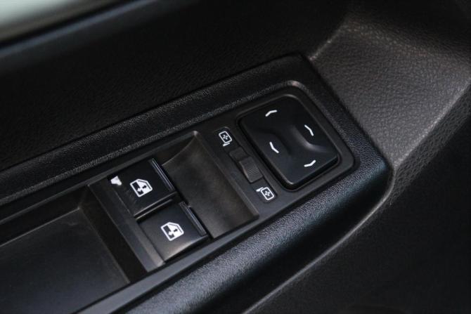 Lada (ВАЗ) Vesta I с пробегом 2019 года, цена 925 000 рублей, 124444 км, седан, Автокод Объявления
