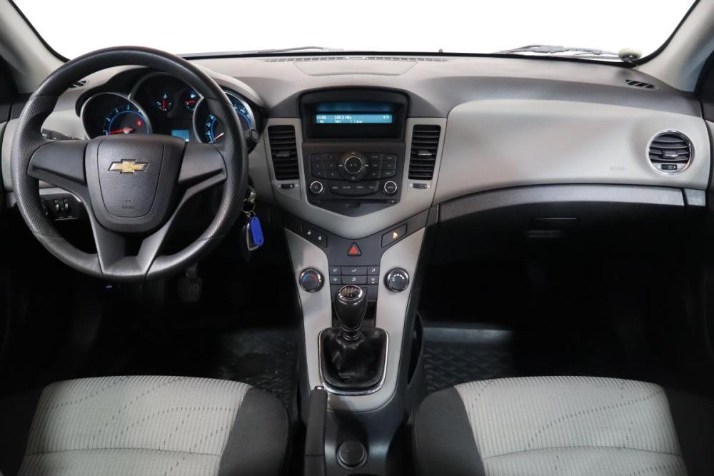 Chevrolet Cruze I Санкт-Петербург  - изображение 7