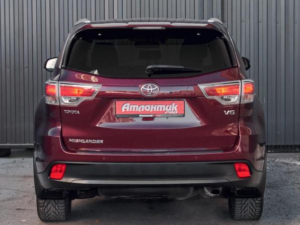 Toyota Highlander III (XU50) с пробегом 2015 года, цена 3 200 000 рублей, 146931 км, внедорожник, Автокод Объявления