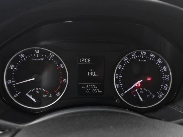 Skoda Octavia II (A5) Рестайлинг с пробегом 2010 года, цена 649 000 рублей, 221257 км, лифтбек, Автокод Объявления